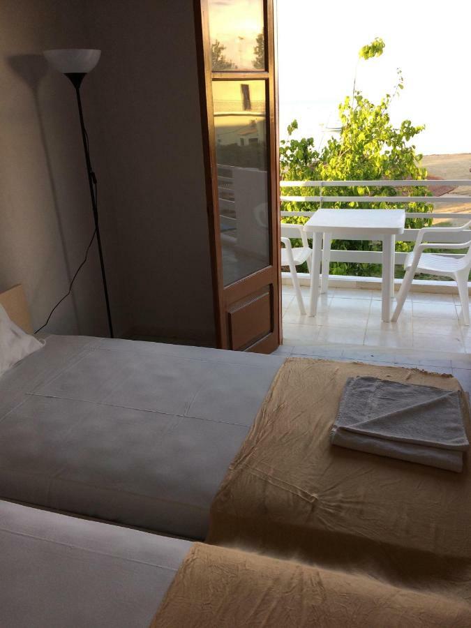 Hebes On The Beach Kavos Ngoại thất bức ảnh
